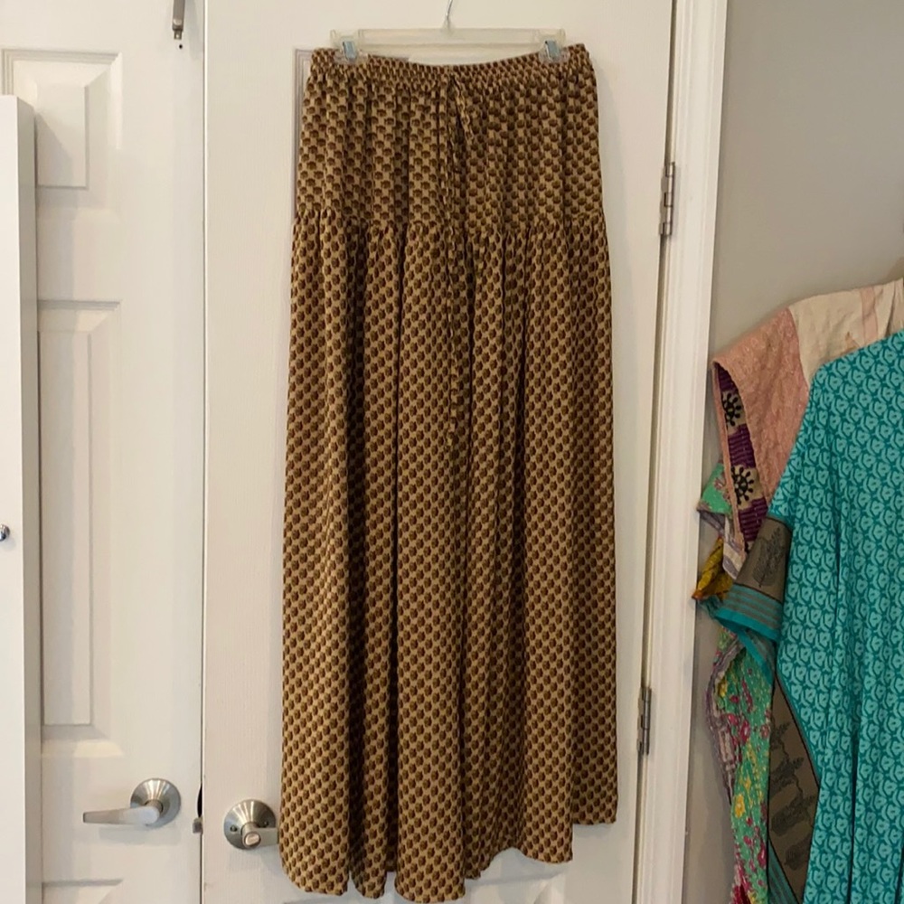 Kantha Bae Silk Pillazos!